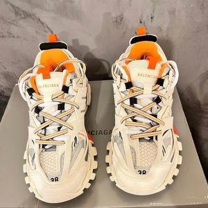 Balenciaga track shoes size 38